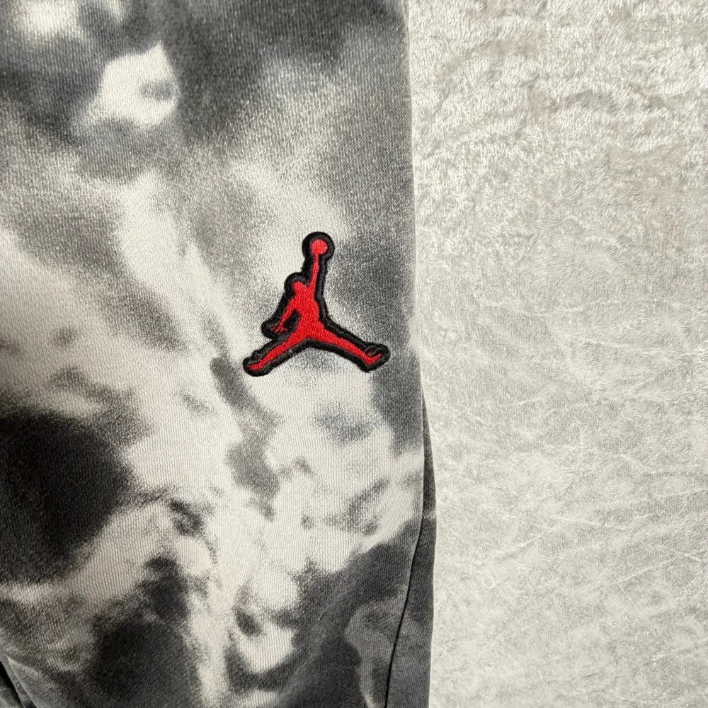 Jordan‎ Joggers Kids Small Grey White Tie Dye Fleece Pants Excellent Jumpman
